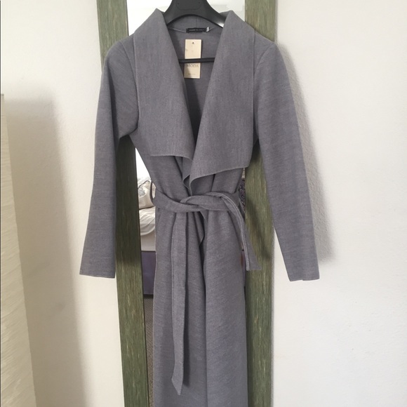 Grey waterfall Mid length coat - Picture 3 of 4